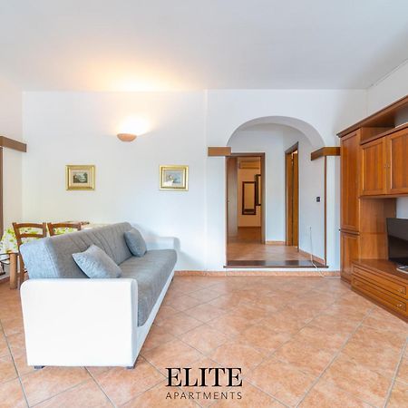 B&B My Home Al Centro Di Olbia Bagian luar foto